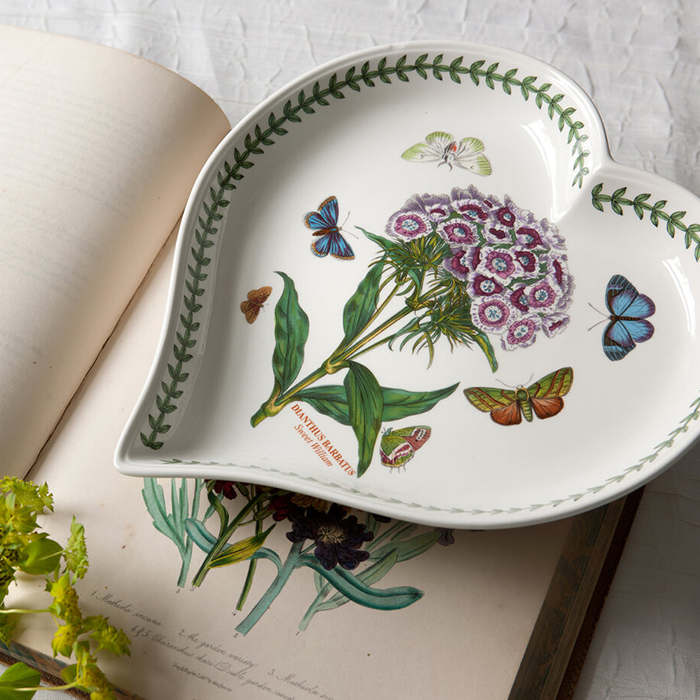 Botanic Garden Heart Dish Sweet William